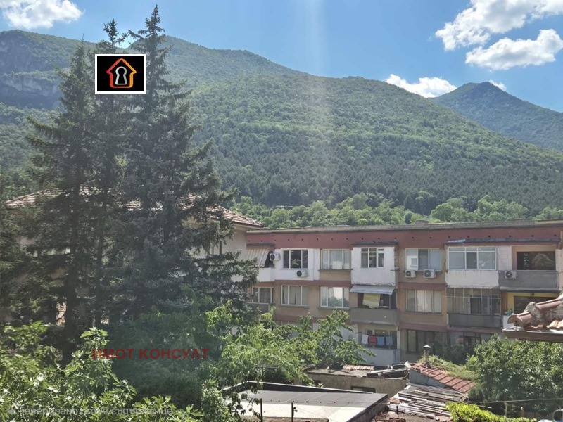 Продава 3-СТАЕН, град Враца, Център • 205000 € • 36670109 1 — Holmes.bg Продава 3-СТАЕН, град Враца, Център • 205000 € • 36670109 1