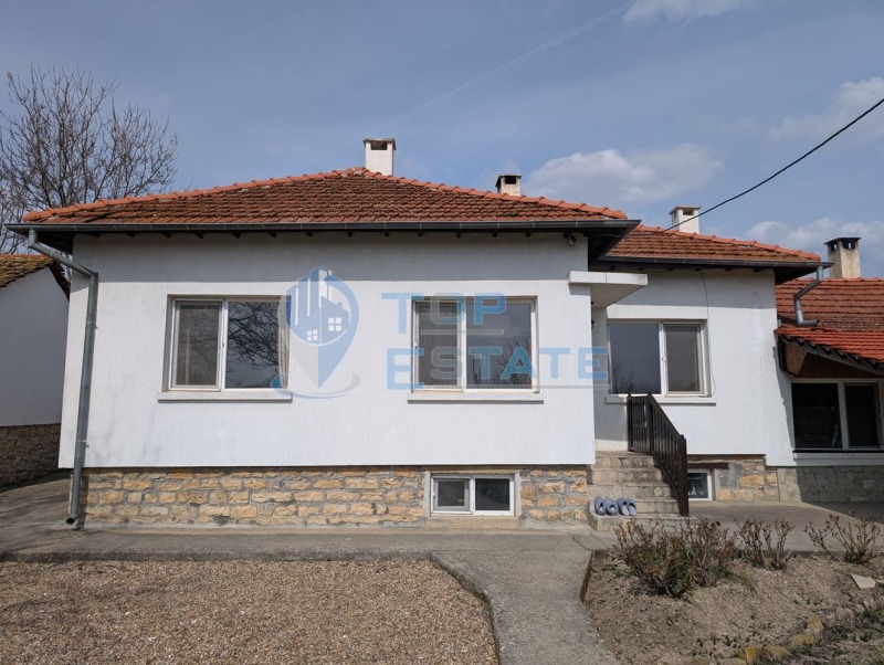 Продава КЪЩА, област Велико Търново, с. Раданово • 95000 € / 185803.85 лв. • 79933705 1 — Holmes.bg Продава КЪЩА, област Велико Търново, с. Раданово • 95000 € / 185803.85 лв. • 79933705 1