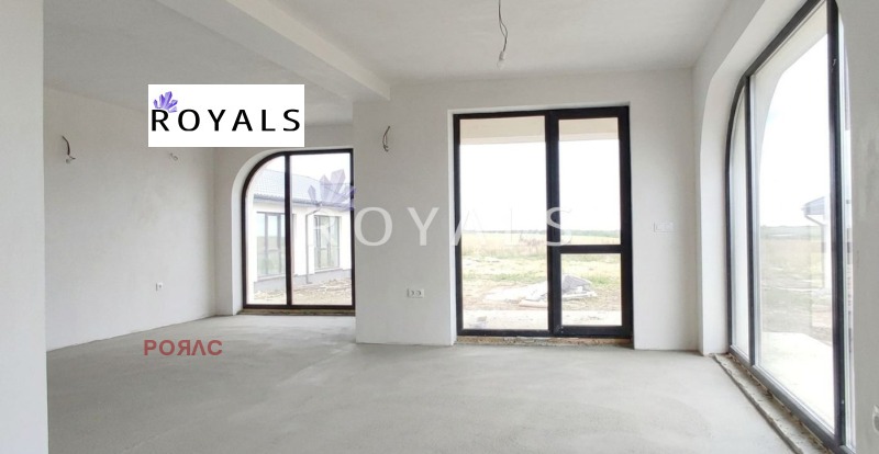 Продава КЪЩА, област Варна, с. Кичево • 255000 € / 498736.65 лв. • 96447501 1 — Holmes.bg Продава КЪЩА, област Варна, с. Кичево • 255000 € / 498736.65 лв. • 96447501 1