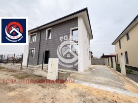 Продава Къща, град Пловдив
