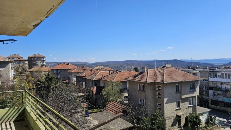 Продава 4-СТАЕН, град Велико Търново, Център • 198000 € • 52684676 1 — Holmes.bg Продава 4-СТАЕН, град Велико Търново, Център • 198000 € • 52684676 1