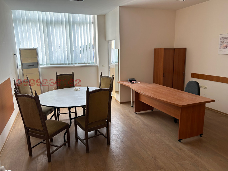 Продава ОФИС, град Добрич, Център • 154000 € • 64306451 1 — Holmes.bg Продава ОФИС, град Добрич, Център • 154000 € • 64306451 1