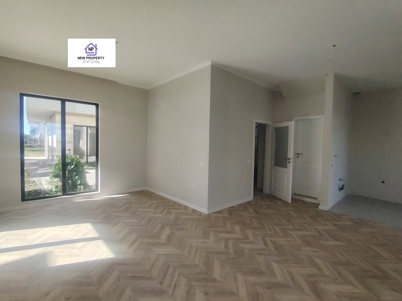 Продава КЪЩА, област Бургас, гр. Поморие • 329900 € / 645228.32 лв. • 94552226 1 — Holmes.bg Продава КЪЩА, област Бургас, гр. Поморие • 329900 € / 645228.32 лв. • 94552226 1