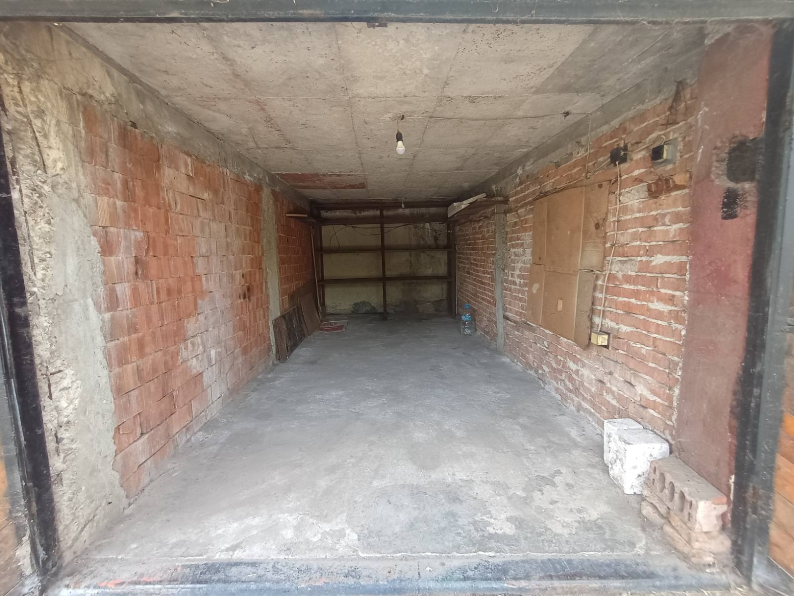 Продава Гараж, Паркомясто град Добрич , Дружба 3 , 16 кв.м | 14789008 — Imoti.com Продава Гараж, Паркомясто град Добрич , Дружба 3 , 16 кв.м | 14789008