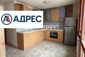 Обява Продава МНОГОСТАЕН,град Варна, Централна поща