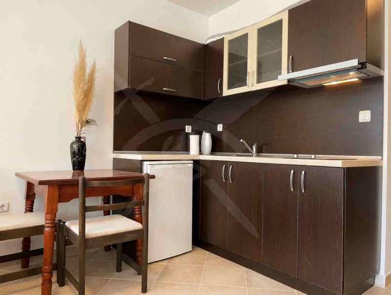 Продава 1-СТАЕН, област Бургас, с. Равда • 58000 € / 113438.14 лв. • 23277932 1 — Holmes.bg Продава 1-СТАЕН, област Бургас, с. Равда • 58000 € / 113438.14 лв. • 23277932 1