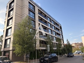 Продава 4-стаен, град София