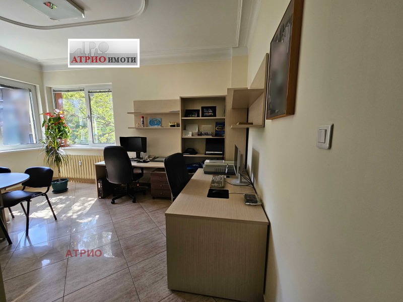 Продава 4-СТАЕН, град София, Център • 600000 € / 1173498.00 лв. • 13007863 1 — Holmes.bg Продава 4-СТАЕН, град София, Център • 600000 € / 1173498.00 лв. • 13007863 1