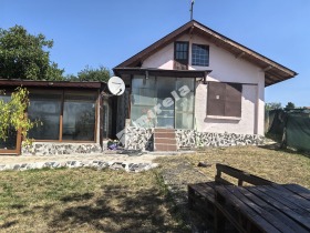 Продава Вила, град Ямбол
