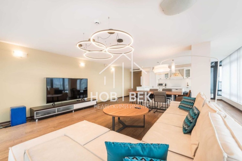 Продава 3-СТАЕН, град Варна, Център • 900000 € • 66170611 1 — Holmes.bg Продава 3-СТАЕН, град Варна, Център • 900000 € • 66170611 1