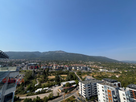 Продава 4-стаен, град София