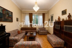 Обява Продава МНОГОСТАЕН,град София, Докторски паметник