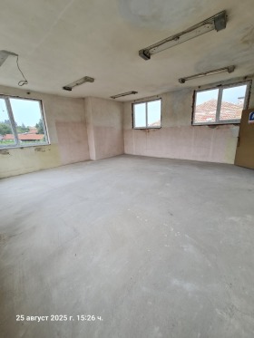 Продава САМОСТОЯТЕЛНА СГРАДА | Imot.bg — малка снимка 9