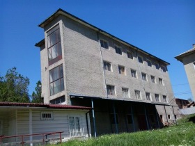 Обява Продава САМОСТОЯТЕЛНА СГРАДА,с. Самоводене, област Велико Търново