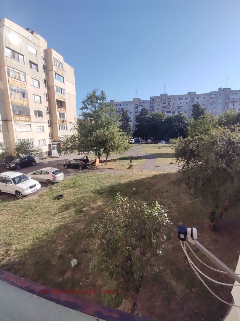 Продава 1-СТАЕН, град София, Надежда 2 • 140000 € / 273816.20 лв. • 19689710 1 — Holmes.bg Продава 1-СТАЕН, град София, Надежда 2 • 140000 € / 273816.20 лв. • 19689710 1