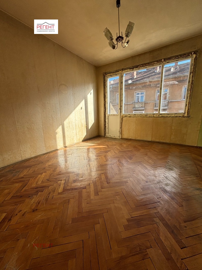 Продава 3-СТАЕН, град Габрово, Център • 130000 лв. / 66467.94 € • 93709732 1 — Holmes.bg Продава 3-СТАЕН, град Габрово, Център • 130000 лв. / 66467.94 € • 93709732 1
