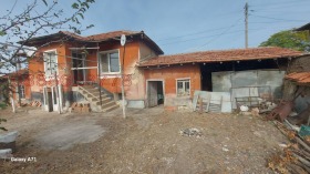Продава къща област Пловдив с. Цалапица - [1] 