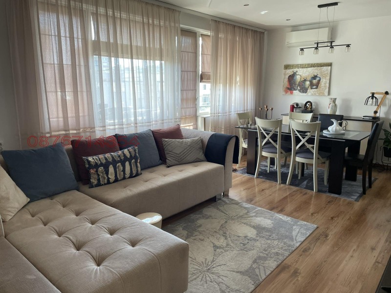 Продава 3-СТАЕН, град Русе, Широк център • 175000 € • 72336282 1 — Holmes.bg Продава 3-СТАЕН, град Русе, Широк център • 175000 € • 72336282 1