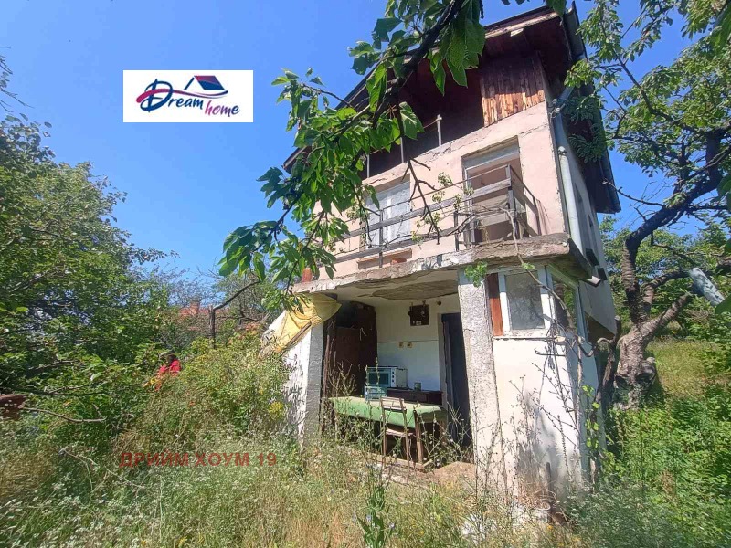 Продава ВИЛА, област София, с. Елешница • 53000 € • 73949089 1 — Holmes.bg Продава ВИЛА, област София, с. Елешница • 53000 € • 73949089 1