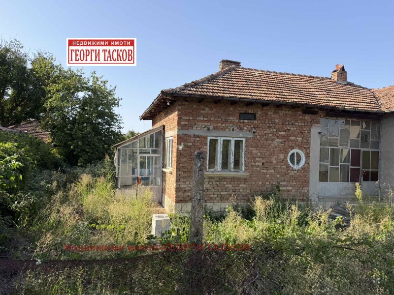 Продава КЪЩА, област Русе, с. Острица • 15500 € • 74704865 1 — Holmes.bg Продава КЪЩА, област Русе, с. Острица • 15500 € • 74704865 1