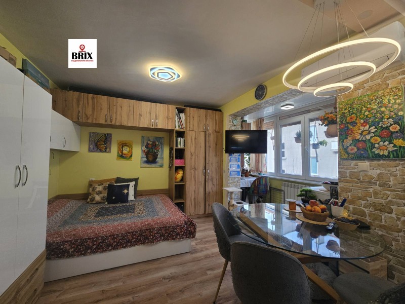 Продава 1-СТАЕН, град Русе, Център • 76000 € • 15997550 1 — Holmes.bg Продава 1-СТАЕН, град Русе, Център • 76000 € • 15997550 1