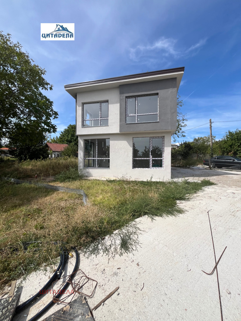 Продава КЪЩА, област Стара Загора, с. Богомилово • 135000 € • 75785824 1 — Holmes.bg Продава КЪЩА, област Стара Загора, с. Богомилово • 135000 € • 75785824 1