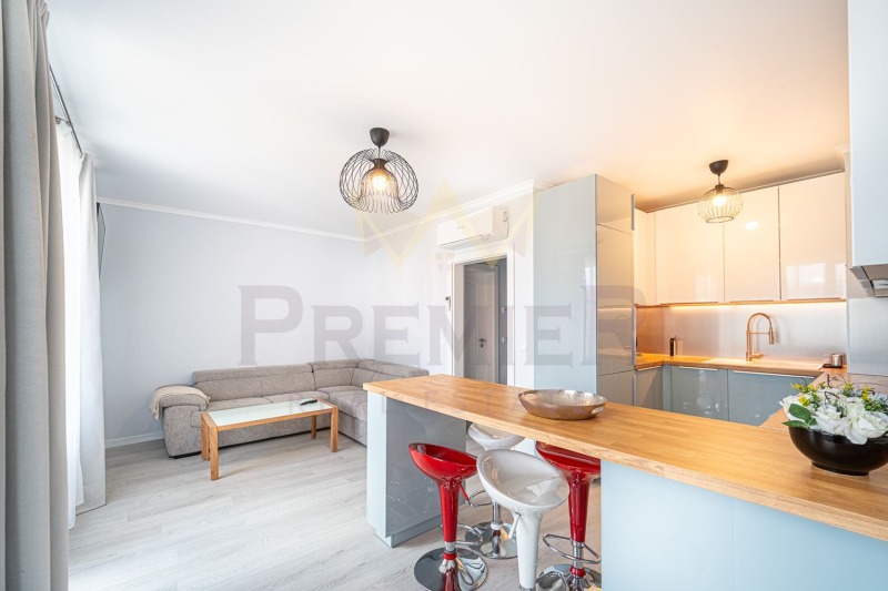 Продава 2-СТАЕН, град Варна, к.к. Св.Св. Константин и Елена • 250000 € • 48487128 1 — Holmes.bg Продава 2-СТАЕН, град Варна, к.к. Св.Св. Константин и Елена • 250000 € • 48487128 1