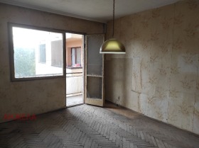 Продажба на имоти в Младост, град Пазарджик - изображение 2 
