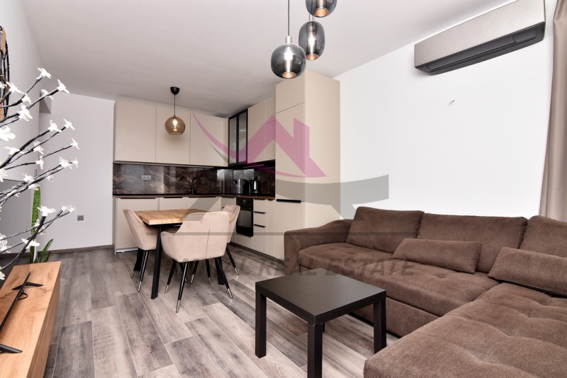 Продава 3-СТАЕН, град Варна, Възраждане 3 • 240000 € / 469399.20 лв. • 96231484 1 — Holmes.bg Продава 3-СТАЕН, град Варна, Възраждане 3 • 240000 € / 469399.20 лв. • 96231484 1
