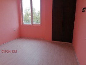 Продажба на двустайни апартаменти в град Добрич - изображение 12 