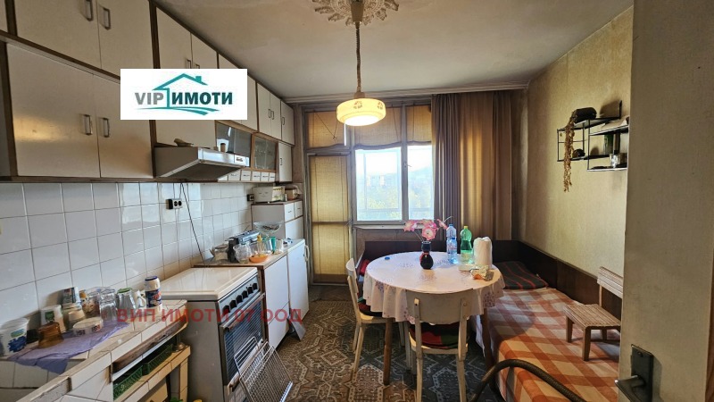 Продава 3-СТАЕН, град Ловеч, Широк център • 80000 € • 37069816 1 — Holmes.bg Продава 3-СТАЕН, град Ловеч, Широк център • 80000 € • 37069816 1