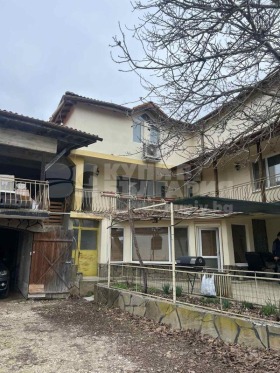 Продажба на имоти в с. Долище, област Варна - изображение 12 