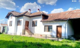 Продава Къща, гр. Свищов