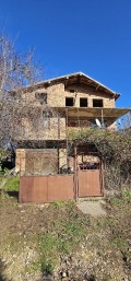 Продава КЪЩА, с. Дюлино, област Варна, снимка 1 — Bazar.bg Продава КЪЩА, с. Дюлино, област Варна, снимка 1