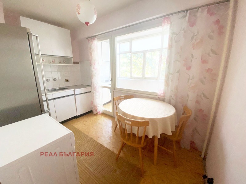 Продава 2-СТАЕН, град Русе, Чародейка - Юг • 76950 € • 23773693 1 — Holmes.bg Продава 2-СТАЕН, град Русе, Чародейка - Юг • 76950 € • 23773693 1