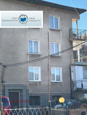 Обява Продава ЕТАЖ ОТ КЪЩА,град София, с. Волуяк