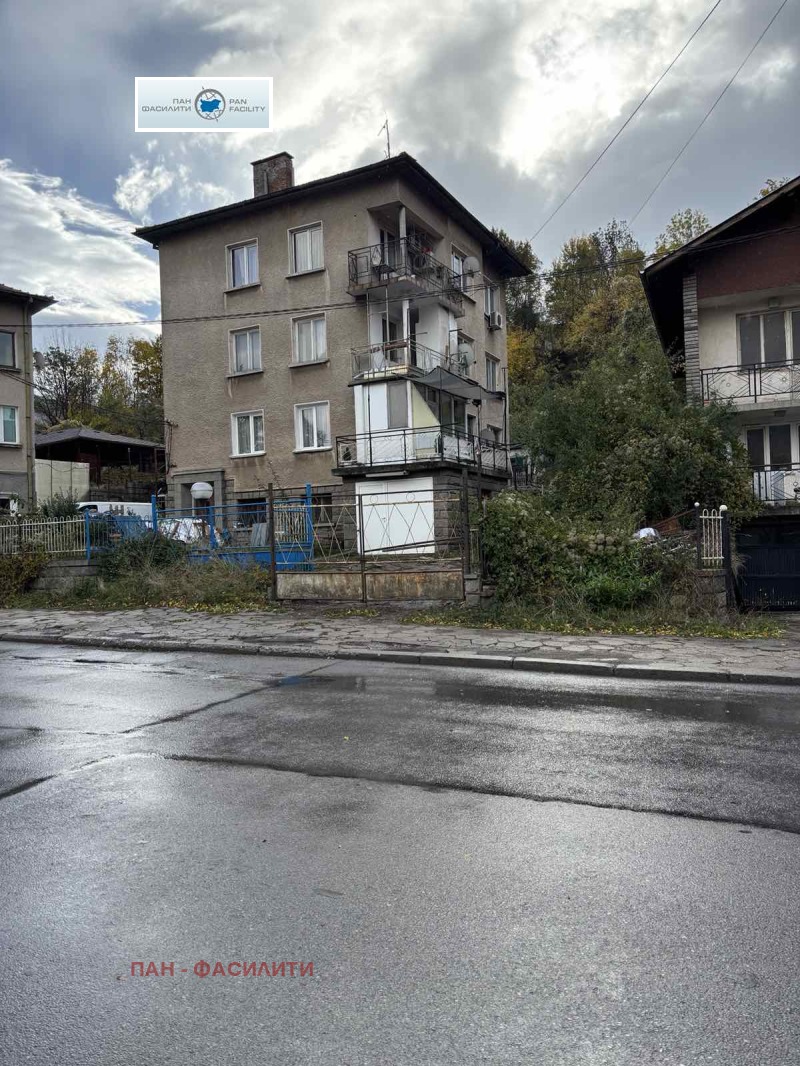 Продава ЕТАЖ ОТ КЪЩА, град София, с. Волуяк • 179000 € / 350093.57 лв. • 92289734 1 — Holmes.bg Продава ЕТАЖ ОТ КЪЩА, град София, с. Волуяк • 179000 € / 350093.57 лв. • 92289734 1