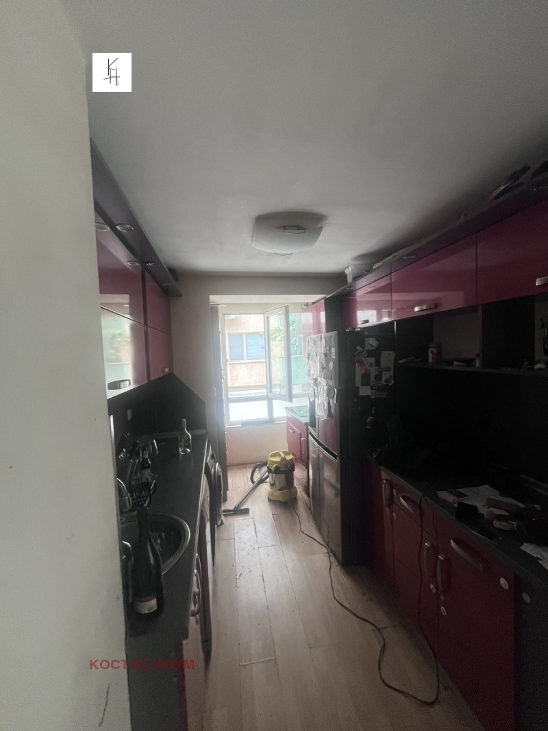 Продава 3-СТАЕН, град Варна, Спортна зала • 245000 € / 479178.35 лв. • 66808522 1 — Holmes.bg Продава 3-СТАЕН, град Варна, Спортна зала • 245000 € / 479178.35 лв. • 66808522 1