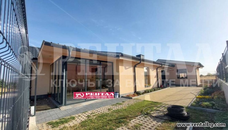 Продава  Къща, област Пловдив, с. Марково •  155 500 EUR • ID 90886540 — holmes.bg - [1] 