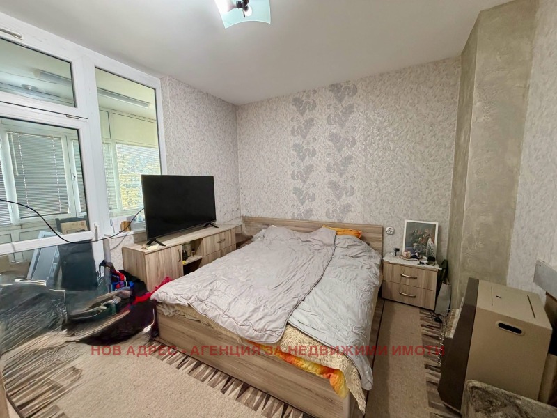 Продава 2-СТАЕН, град Търговище, Запад 1 • 85000 € / 166245.55 лв. • 59470866 1 — Holmes.bg Продава 2-СТАЕН, град Търговище, Запад 1 • 85000 € / 166245.55 лв. • 59470866 1