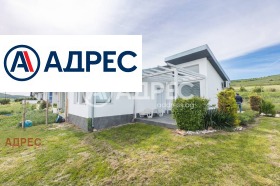 Продава Къща, с. Рогачево