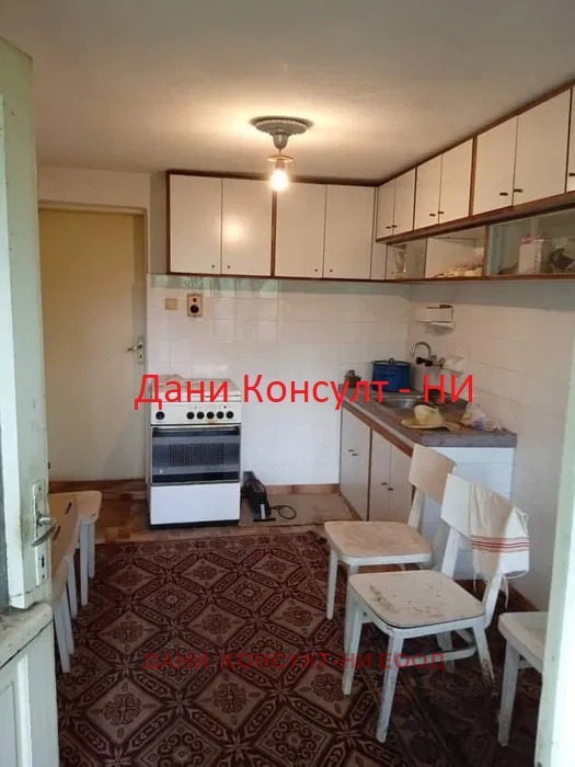 Продава  Къща, област Велико Търново, с. Раданово • 31 700 EUR • ID 56047606 — holmes.bg - [1] 