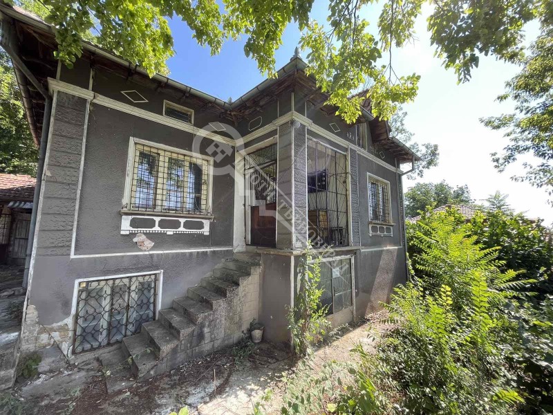 Продава КЪЩА, област Велико Търново, с. Горна Липница • 27000 € / 52807.41 лв. • 42780309 1 — Holmes.bg Продава КЪЩА, област Велико Търново, с. Горна Липница • 27000 € / 52807.41 лв. • 42780309 1