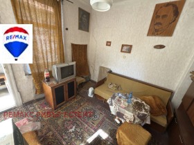 КЪЩА, 65 m2 - Holmes.bg КЪЩА, 65 m2