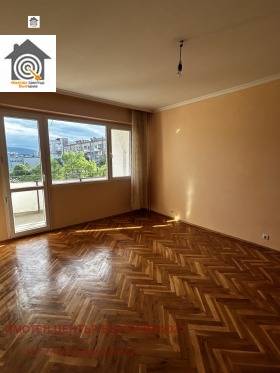 Продава 3-стаен, град София