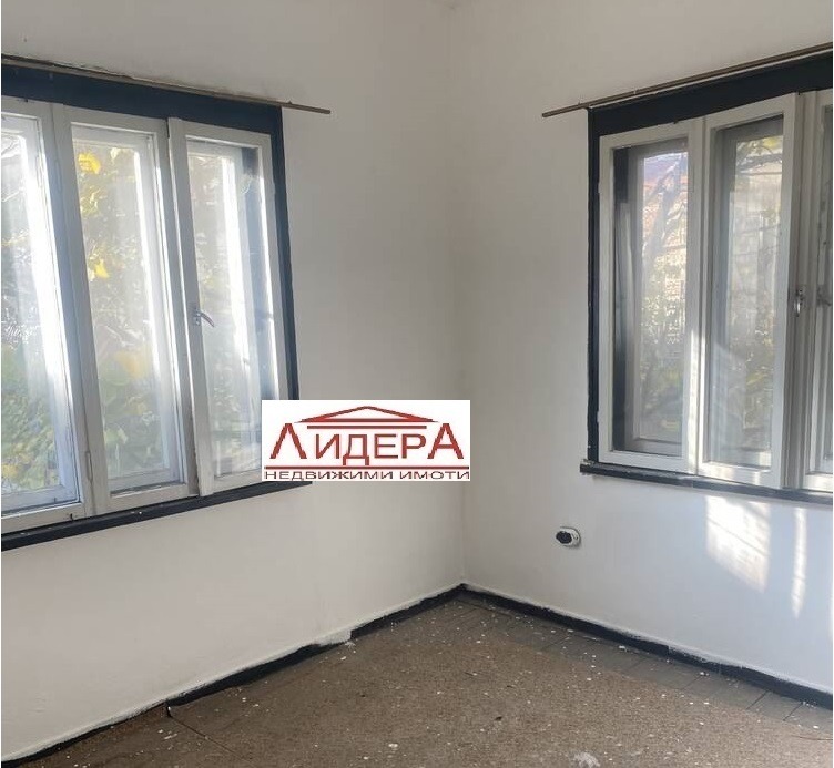 Продава ЕТАЖ ОТ КЪЩА, град Пловдив, Център • 301090 € / 588880.85 лв. • 45607548 1 — Holmes.bg Продава ЕТАЖ ОТ КЪЩА, град Пловдив, Център • 301090 € / 588880.85 лв. • 45607548 1