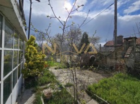 Обява Продава КЪЩА,град Варна, м-т Манастирски рид