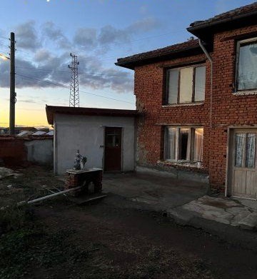 Продава  Къща, област Пловдив, с. Дрангово • 30 700 EUR • ID 63972091 — holmes.bg - [1] 