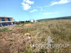 ПАРЦЕЛ, 593 m2 - Holmes.bg ПАРЦЕЛ, 593 m2