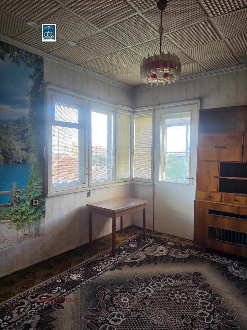 Продава ЕТАЖ ОТ КЪЩА, област Велико Търново, гр. Горна Оряховица • 98000 € • 93844559 1 — Holmes.bg Продава ЕТАЖ ОТ КЪЩА, област Велико Търново, гр. Горна Оряховица • 98000 € • 93844559 1